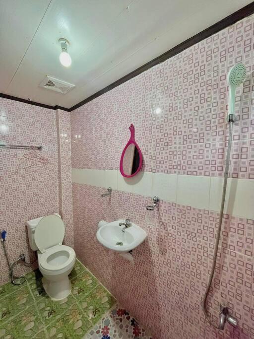 Precious Homestay Burgos  Екстериор снимка